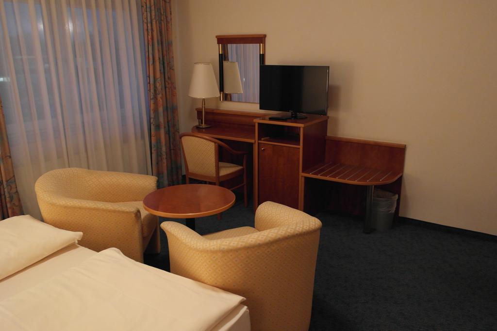 Hotel Jahnhaus Langenfeld  Rom bilde